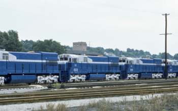 Click for the Photo New DE U30Cs in Haselton